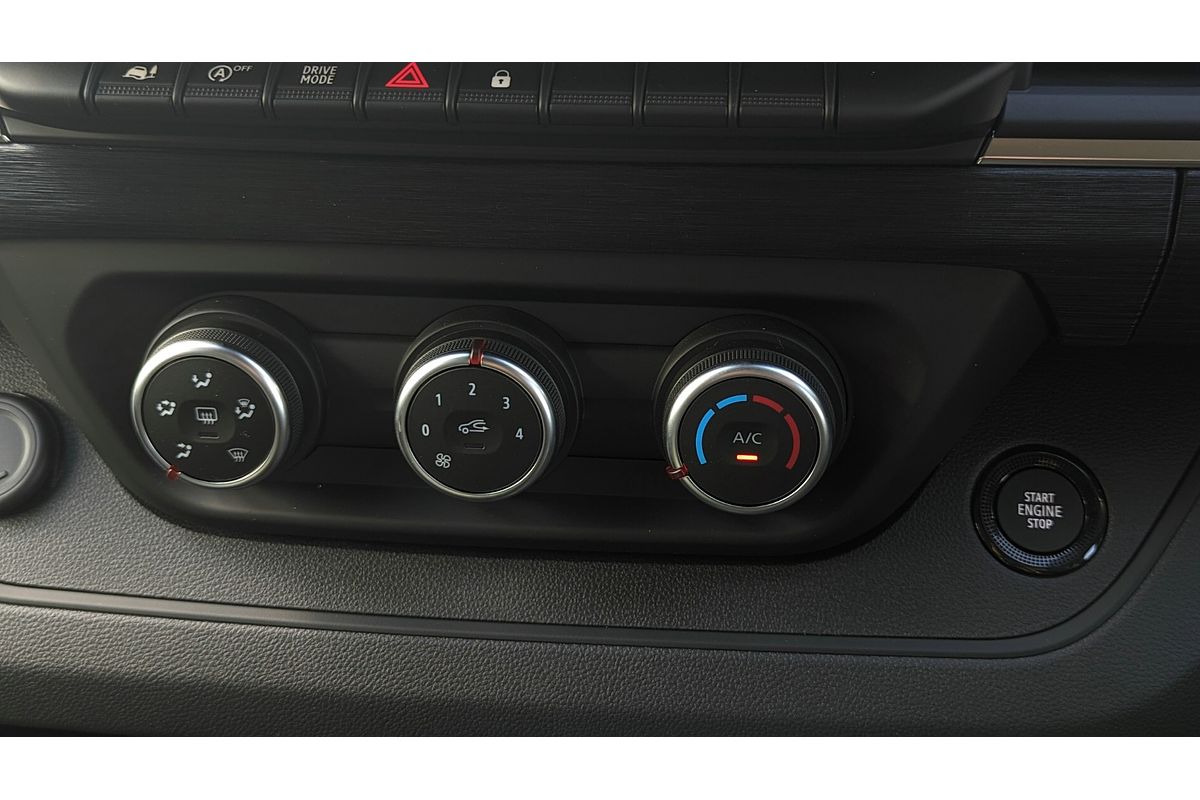 2025 Renault Trafic Pro X82 LWB