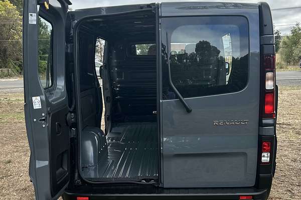 2025 Renault Trafic Pro X82 LWB