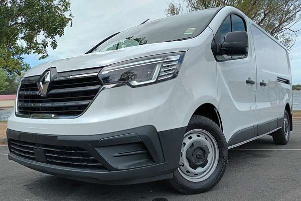 2025 Renault Trafic Pro X82 LWB