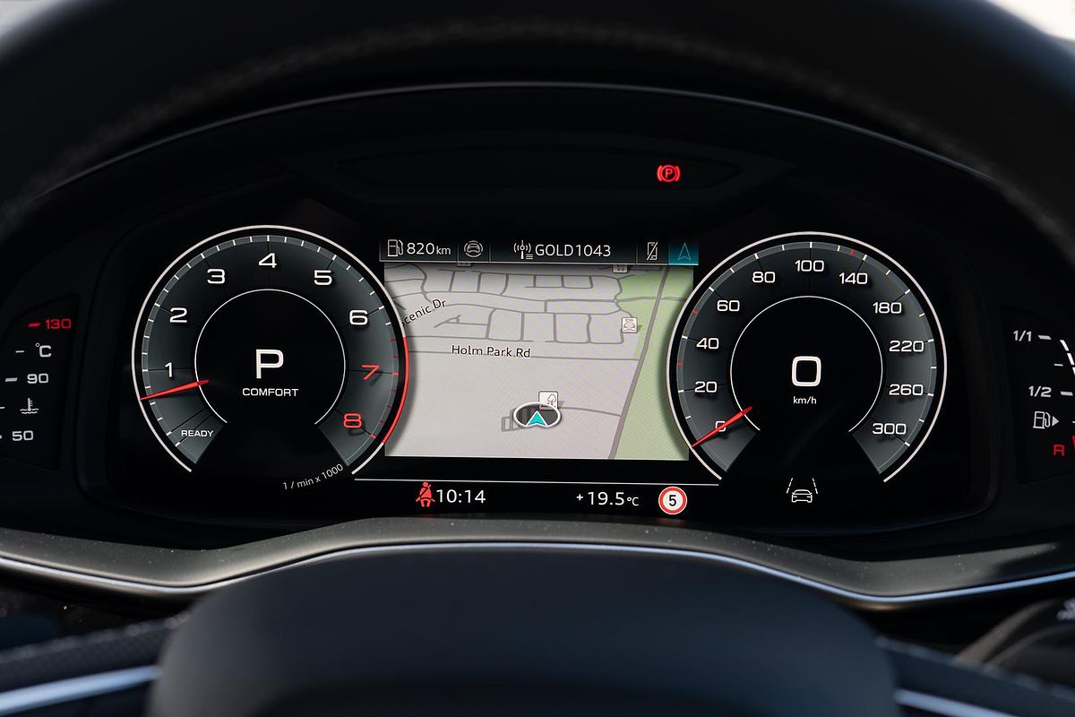 2024 Audi Q7 55 TFSI S line 4M