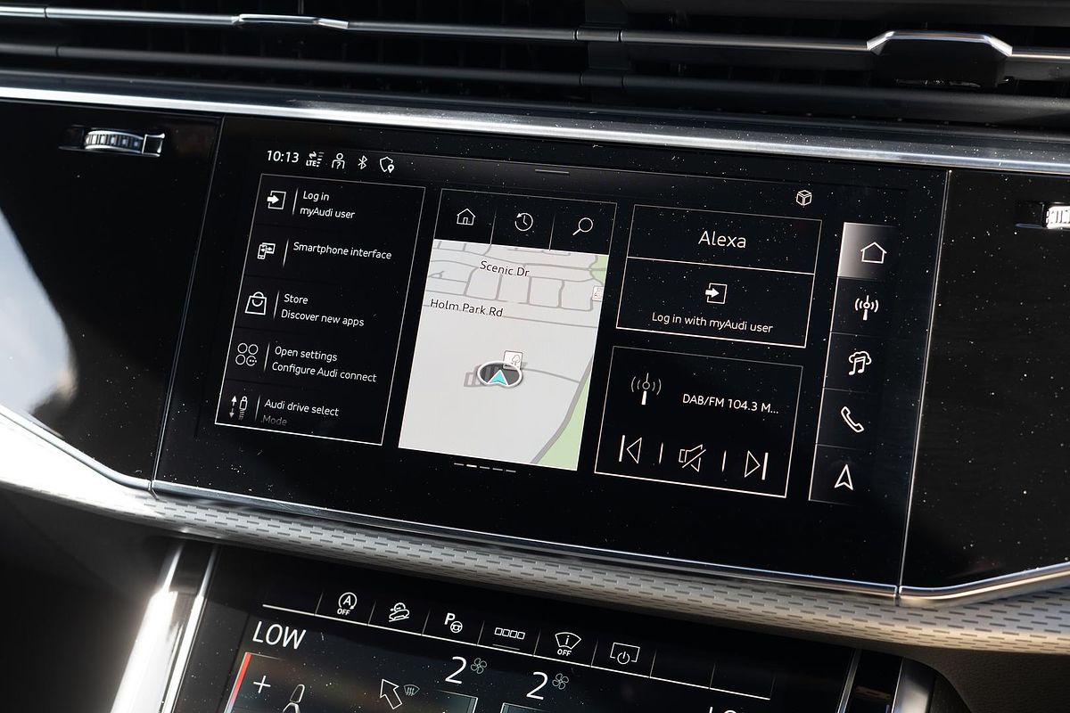 2024 Audi Q7 55 TFSI S line 4M