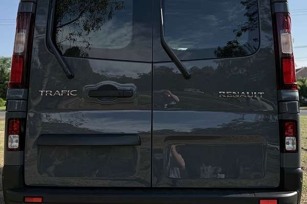 2025 Renault Trafic Premium X82 LWB