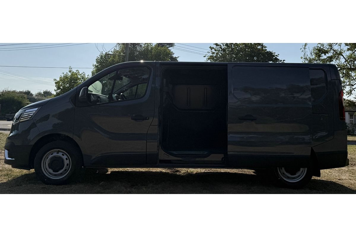 2025 Renault Trafic Premium X82 LWB