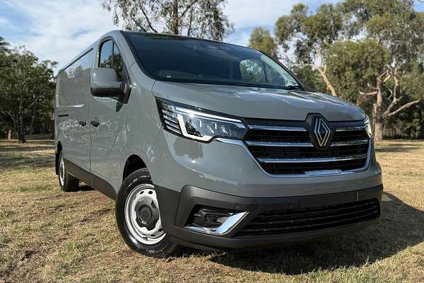 2025 Renault Trafic Premium X82 LWB