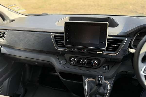 2025 Renault Trafic Premium X82 LWB
