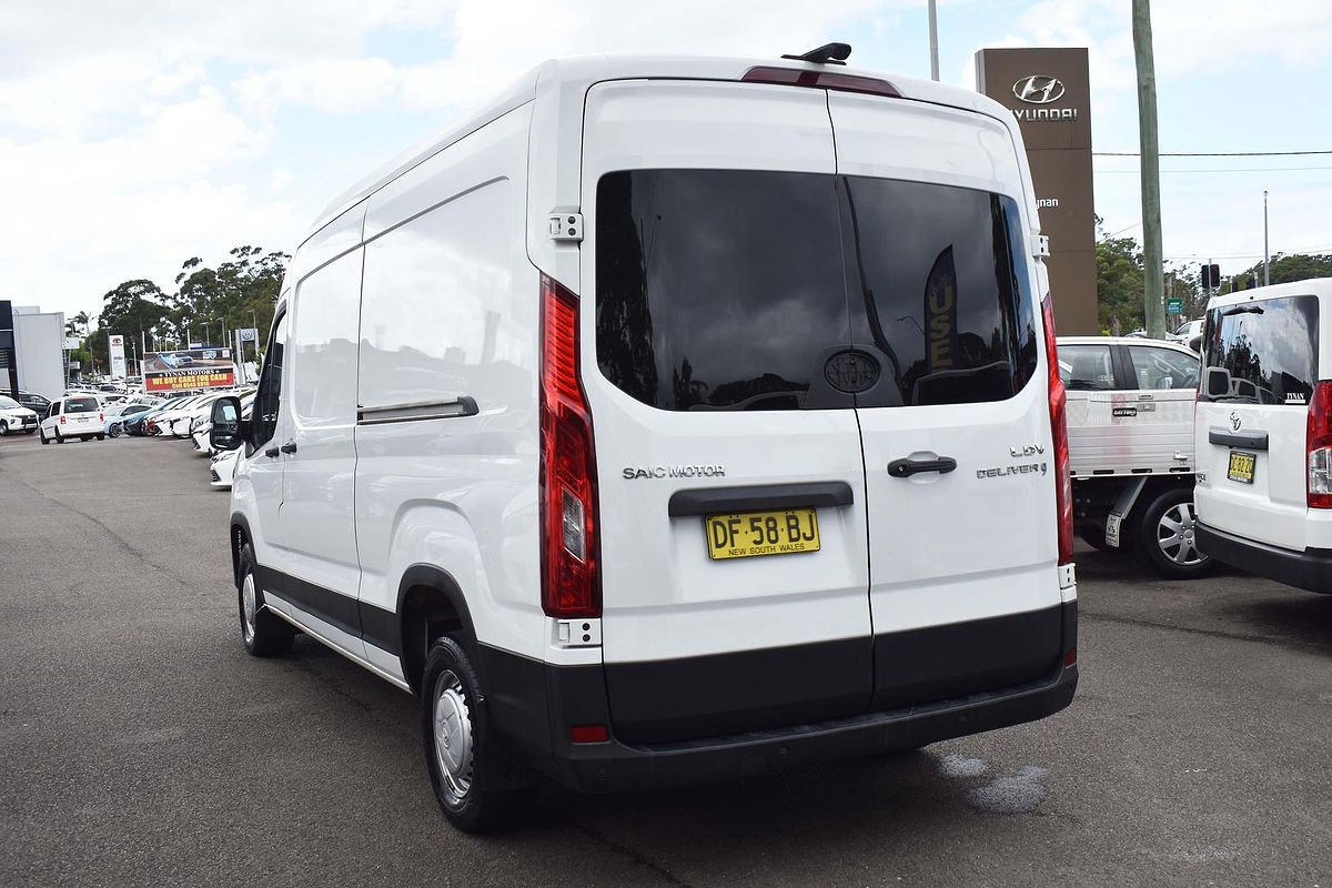 2022 LDV Deliver 9 LWB