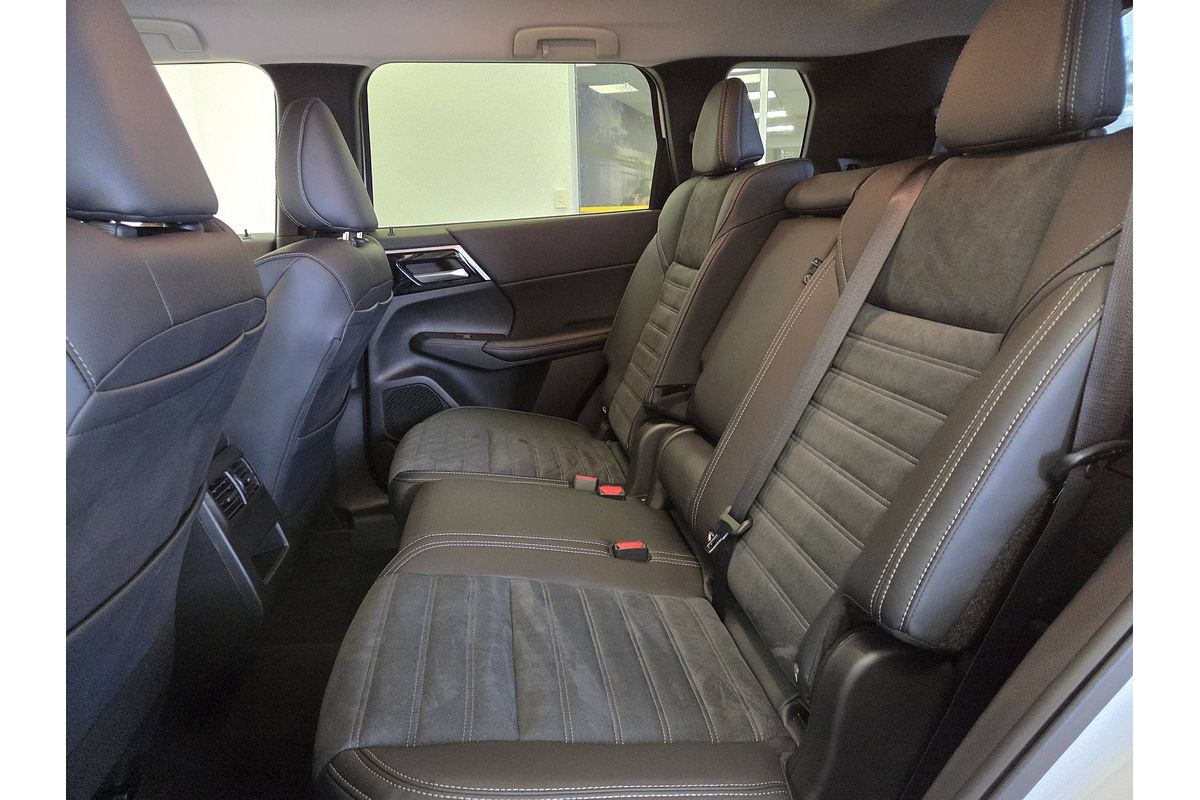 2024 Mitsubishi Outlander Aspire ZM