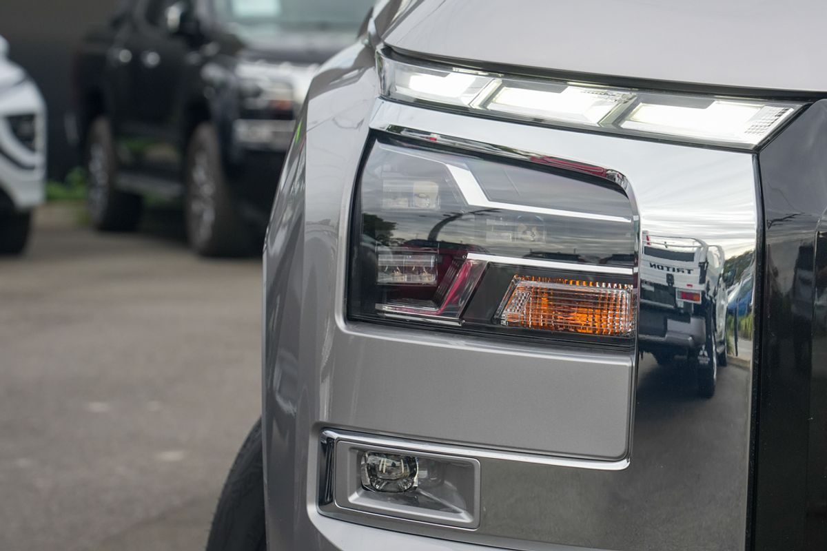 2025 Mitsubishi Triton GLS MV 4X4