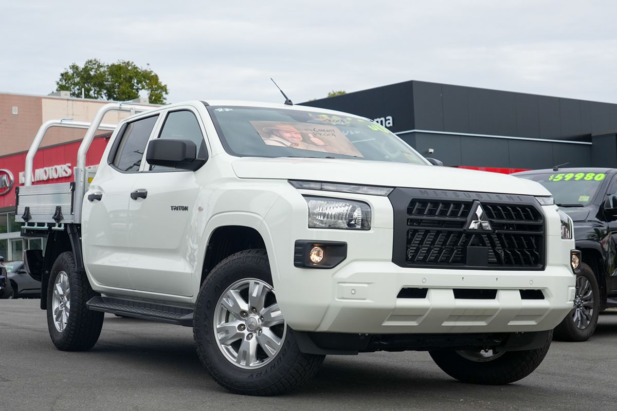 2025 Mitsubishi Triton GLX+ MV 4X4