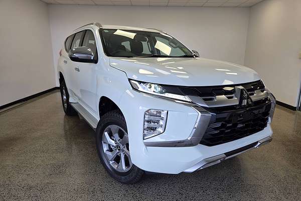 2024 Mitsubishi Pajero Sport GLX QG