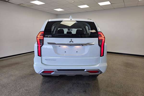 2024 Mitsubishi Pajero Sport GLX QG