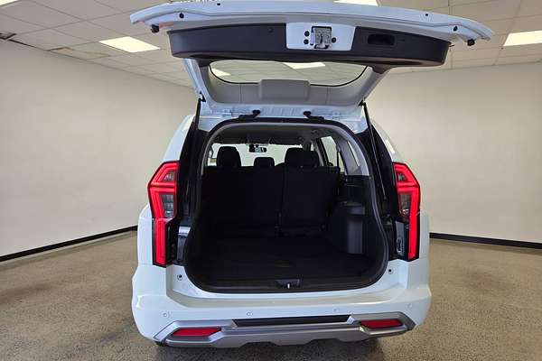2024 Mitsubishi Pajero Sport GLX QG