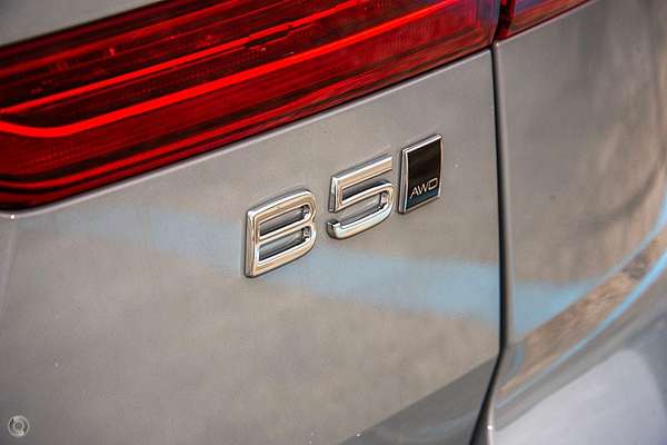 2024 Volvo XC60 Plus B5