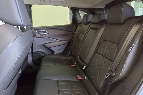 2024 Nissan QASHQAI Ti J12