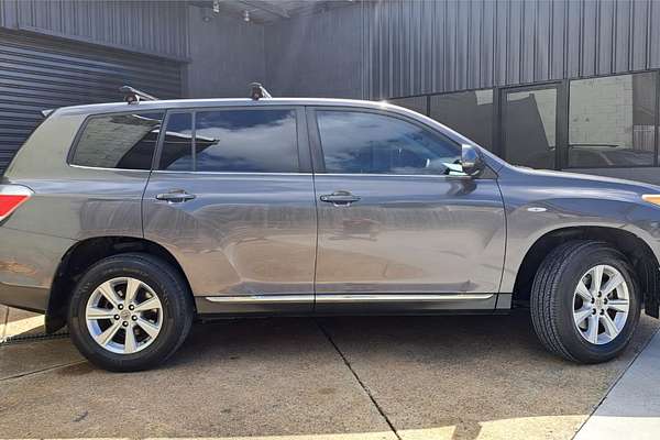 2011 Toyota KLUGER KX-R (4x4) 5 SEAT GSU45R MY11 UPGRADE