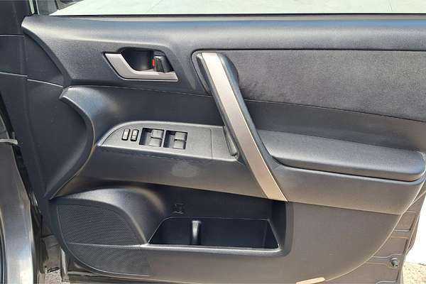 2011 Toyota KLUGER KX-R (4x4) 5 SEAT GSU45R MY11 UPGRADE
