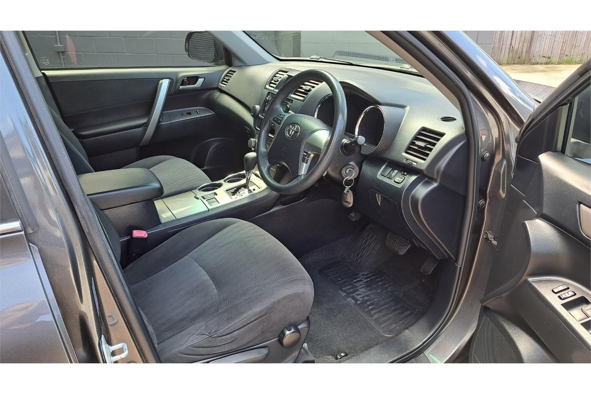 2011 Toyota KLUGER KX-R (4x4) 5 SEAT GSU45R MY11 UPGRADE
