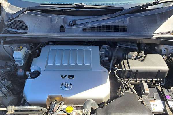 2011 Toyota KLUGER KX-R (4x4) 5 SEAT GSU45R MY11 UPGRADE
