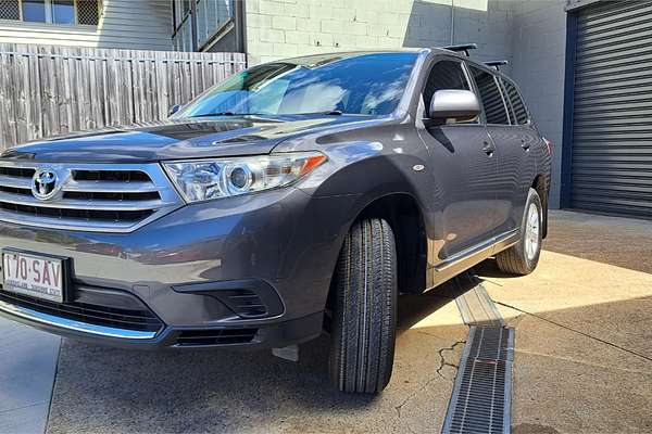 2011 Toyota KLUGER KX-R (4x4) 5 SEAT GSU45R MY11 UPGRADE