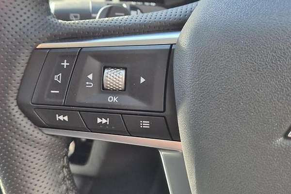 2024 Mitsubishi Outlander Exceed ZM