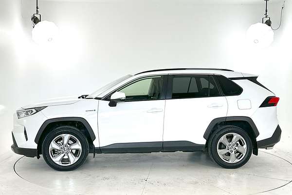 2020 Toyota RAV4 GXL AXAH52R