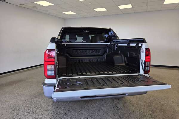 2024 Mitsubishi Triton GLS (4x4) 1T PAYLOAD MV MY24 4X4