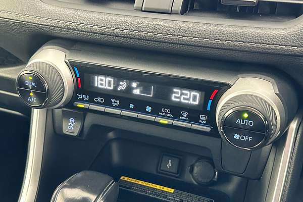 2020 Toyota RAV4 GXL AXAH52R