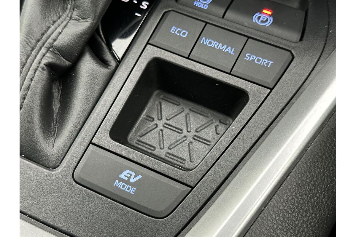 2020 Toyota RAV4 GXL AXAH52R