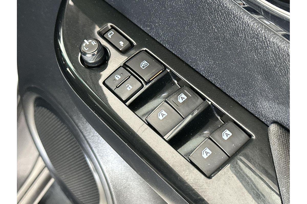 2016 Toyota Hilux SR5 GUN126R 4X4