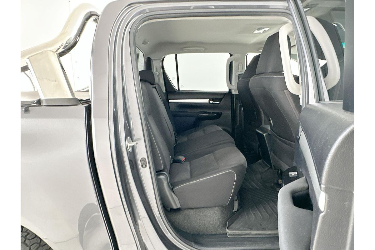 2016 Toyota Hilux SR5 GUN126R 4X4