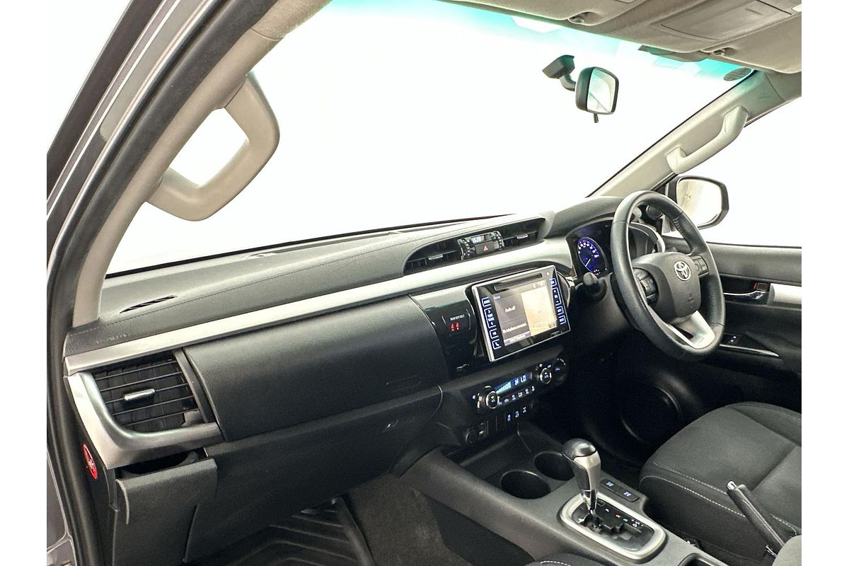 2016 Toyota Hilux SR5 GUN126R 4X4