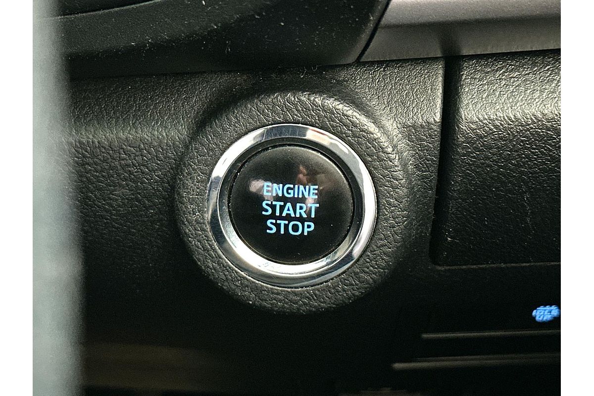 2016 Toyota Hilux SR5 GUN126R 4X4