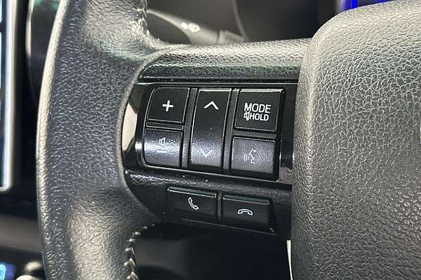 2016 Toyota Hilux SR5 GUN126R 4X4