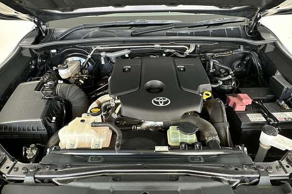 2016 Toyota Hilux SR5 GUN126R 4X4
