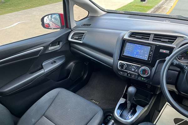 2017 Honda Jazz VTi GF
