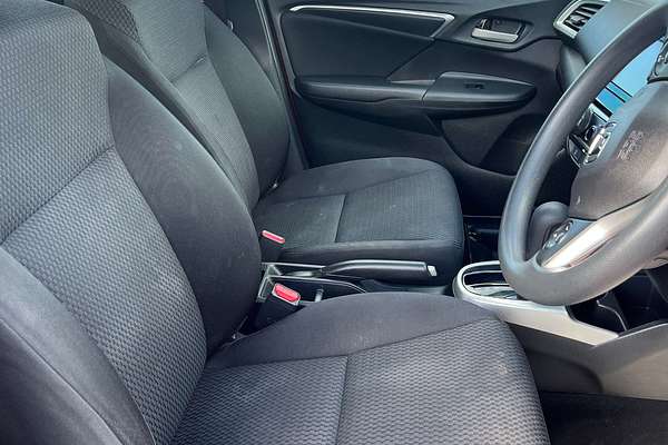 2017 Honda Jazz VTi GF
