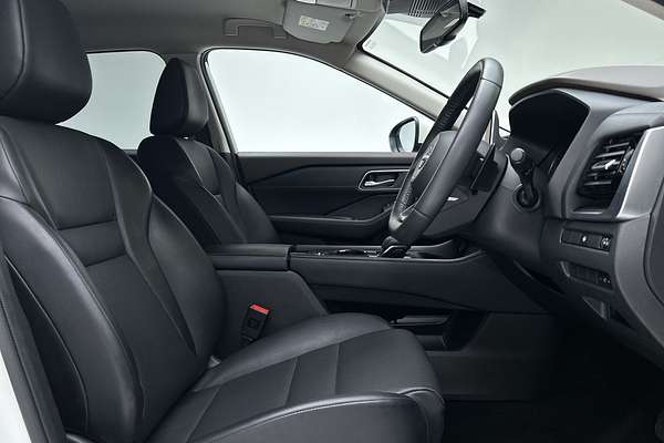 2023 Nissan X-TRAIL ST-L T33