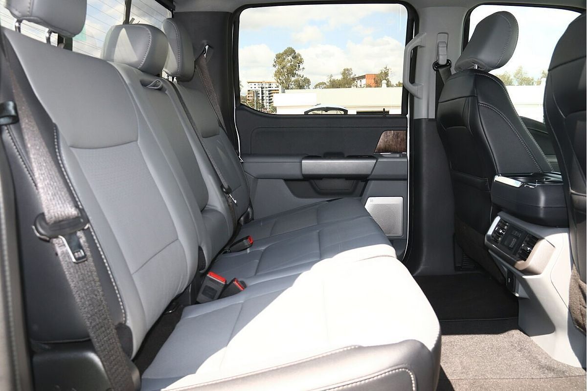 2023 Ford F-150 Lariat 4X4 LWB