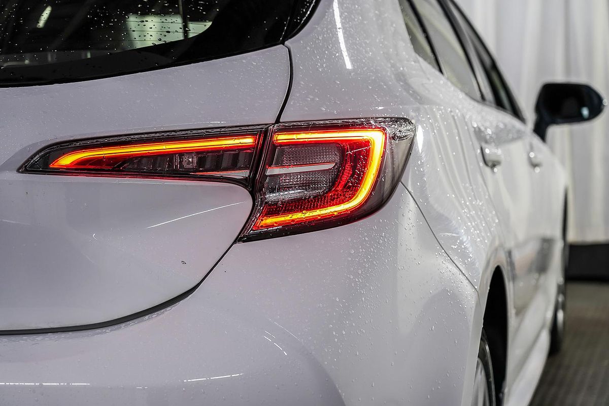 2021 Toyota Corolla Ascent Sport MZEA12R
