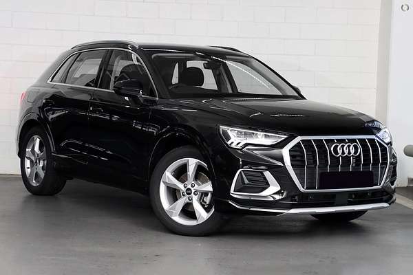 2025 Audi Q3 35 TFSI F3