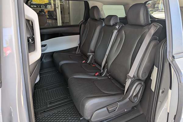 2023 Kia Carnival SLi KA4