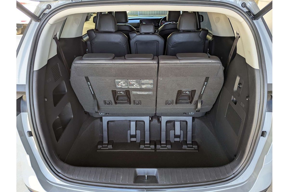 2023 Kia Carnival SLi KA4