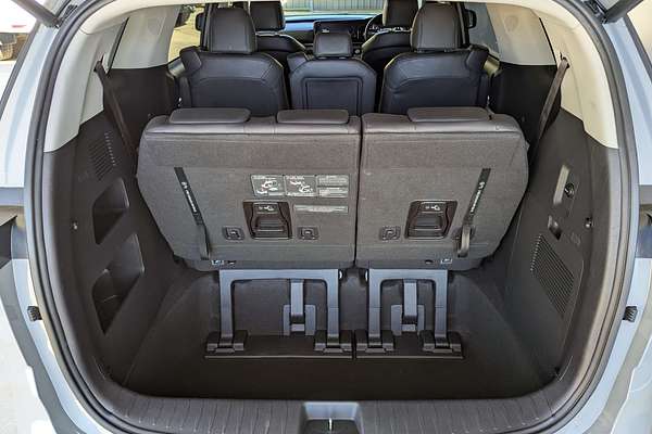 2023 Kia Carnival SLi KA4