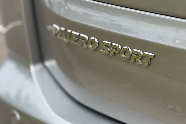 2021 Mitsubishi Pajero Sport GLX QF