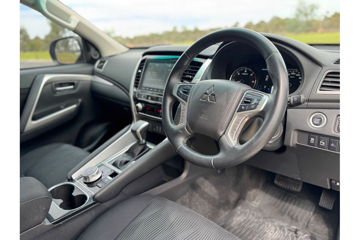 2021 Mitsubishi Pajero Sport GLX QF