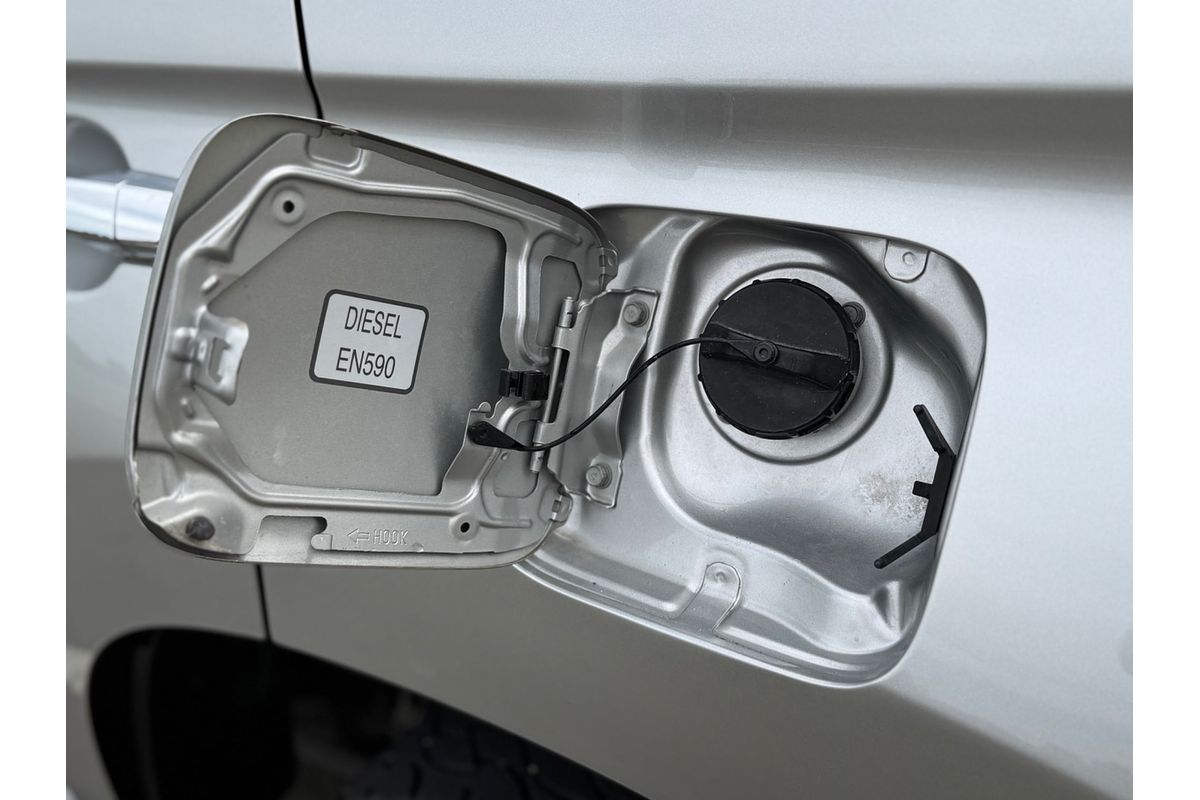 2021 Mitsubishi Pajero Sport GLX QF