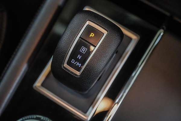 2023 Mitsubishi Outlander ES ZM
