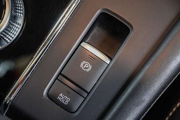 2023 Mitsubishi Outlander ES ZM