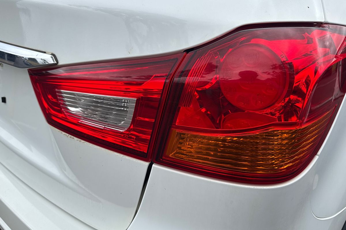 2018 Mitsubishi ASX ES XC