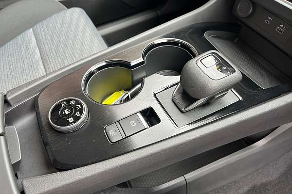2024 Nissan X-TRAIL ST T33